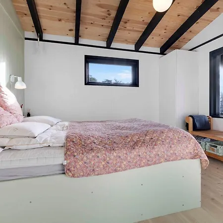 Dyrehj Strandvej * Nykøbing Sjælland